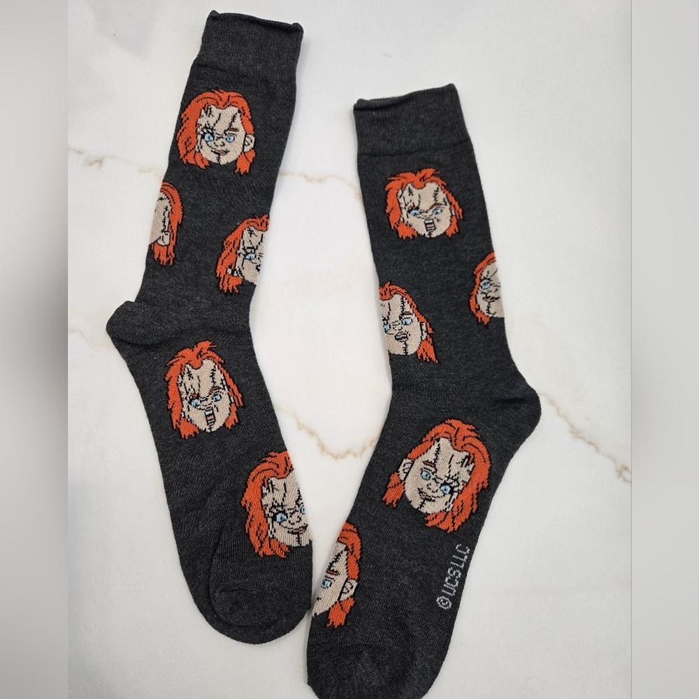 🔥Spooky "Chucky" Socks